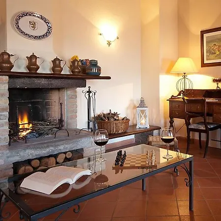 Sleeps 4 Pool Villa *